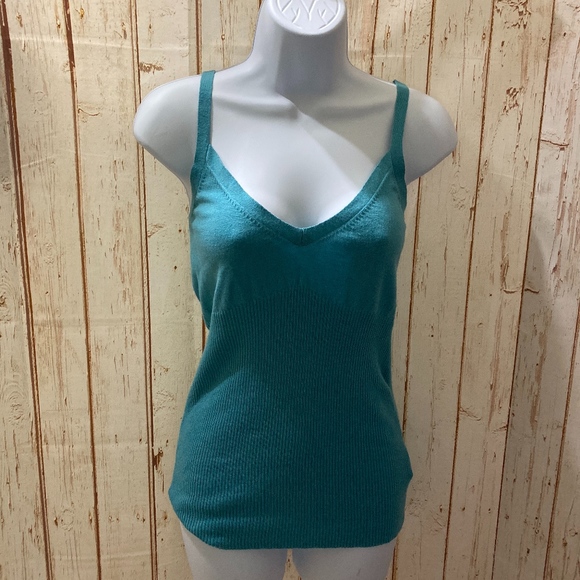 Lilly Pulitzer Tops - Lilly Pulitzer Vintage Blue Silk/Cashmere Top Lilly Pulitzer Tops - Lilly Pulitzer Vintage Blue Silk/Cashmere Top